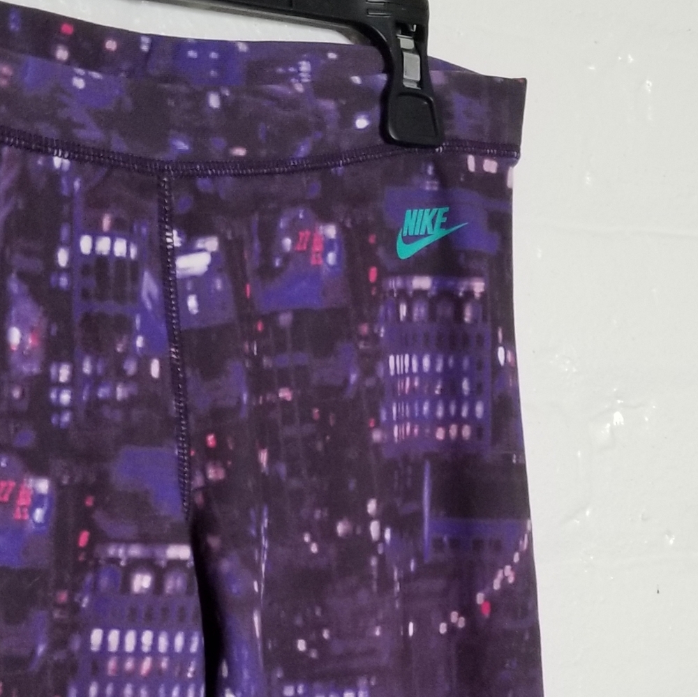 Nike Workout Leggings - Picture 2 of 4